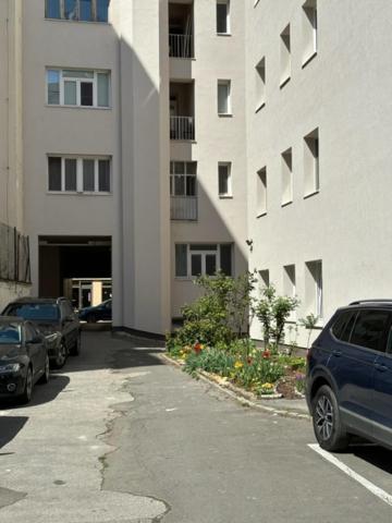 Sunny House One Lägenhet Bratislava Exteriör bild